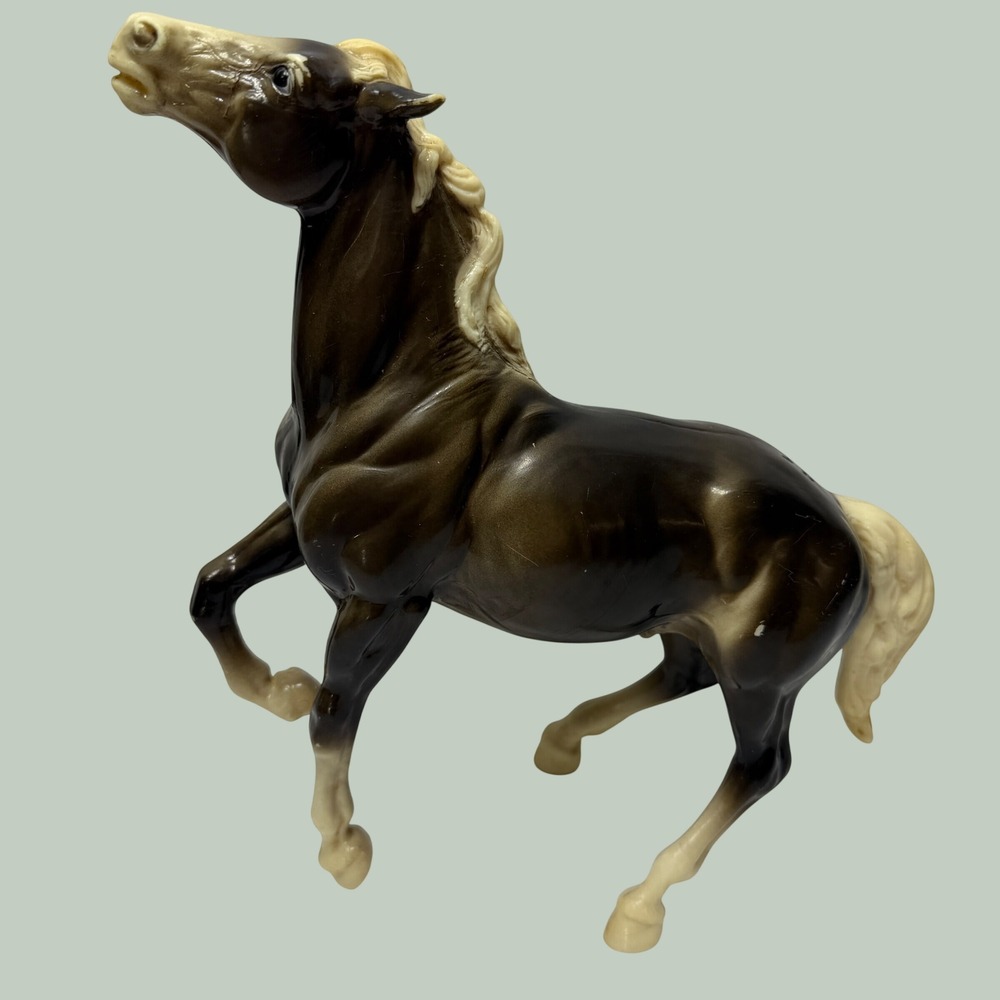 Breyer Horse #88 Diablo Glossy Charcoal Semi-Rearing Mustand 1960's Vintage